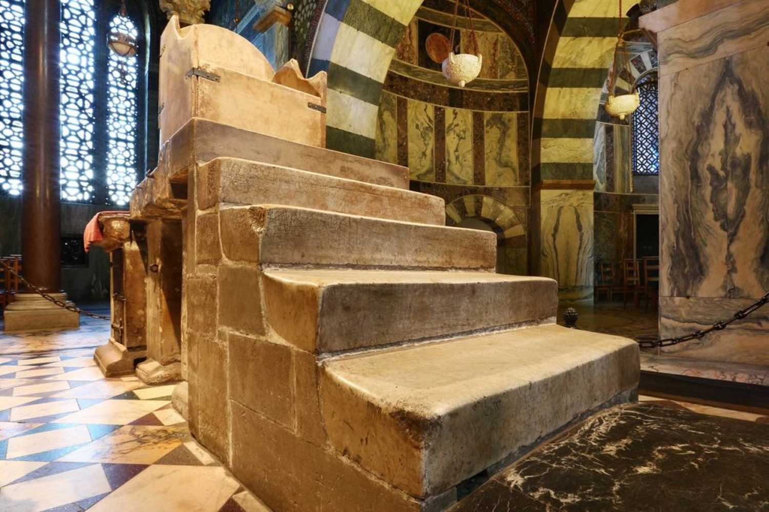 Aachen Cathedral photo 1