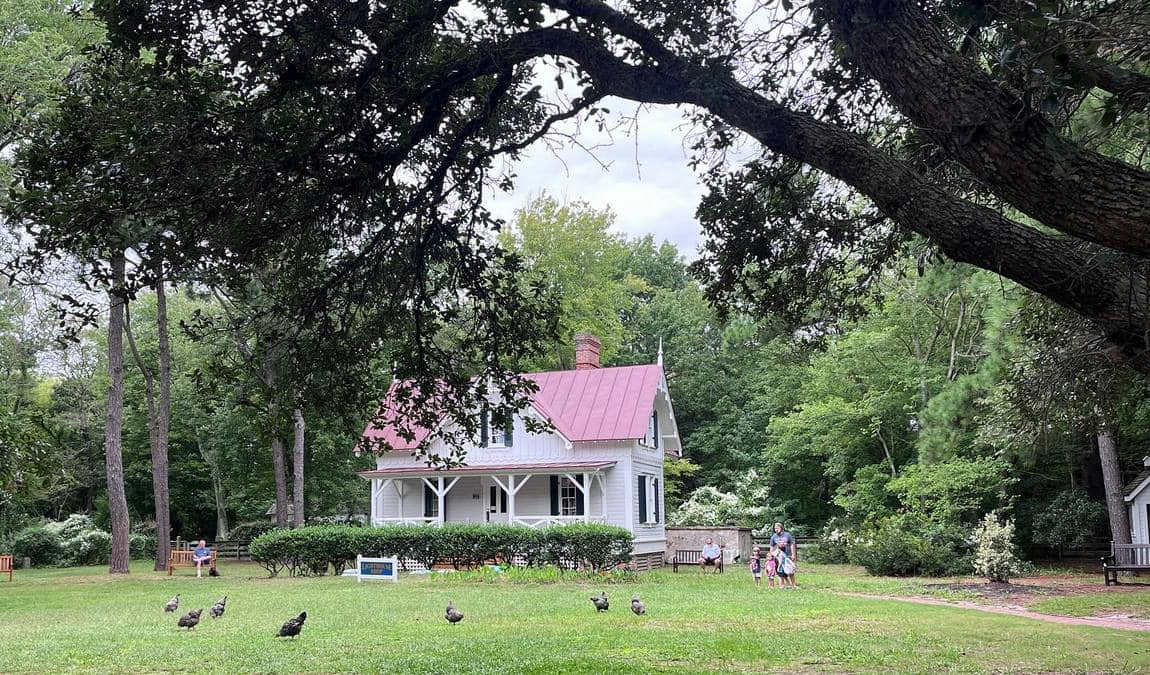 island farm photo 1