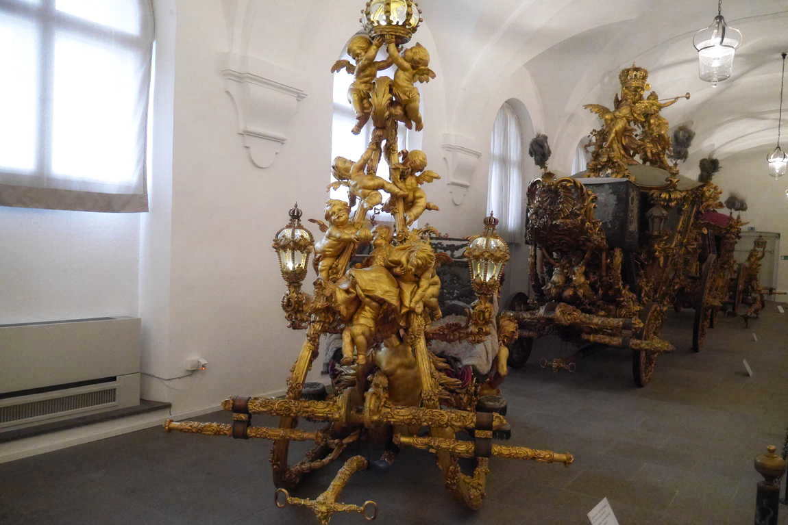 музей карет и музей фарфора в нимфенбурге фото 4