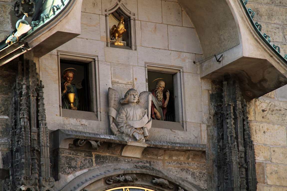 prague astronomical clock photo 5