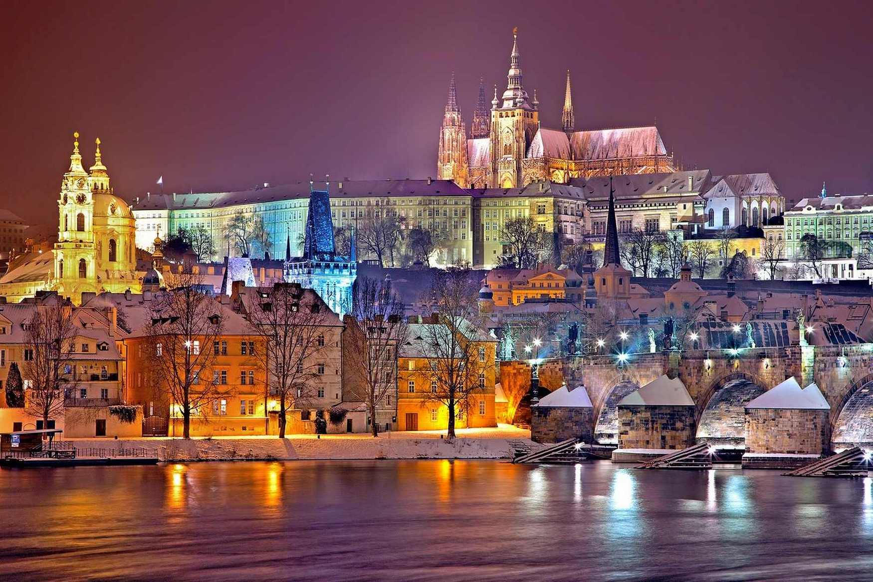 Prague Castle photo 1
