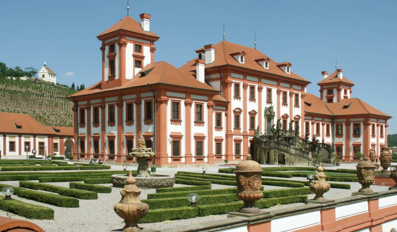 Troja Chateau