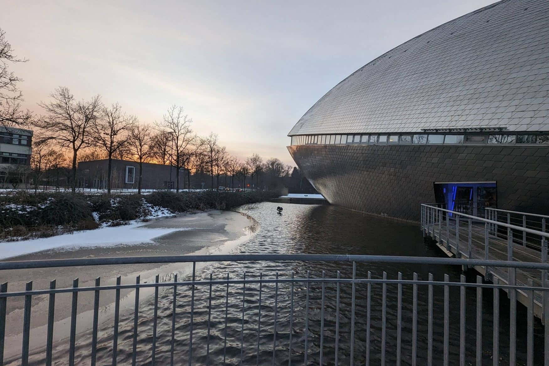 Universum Bremen photo 1