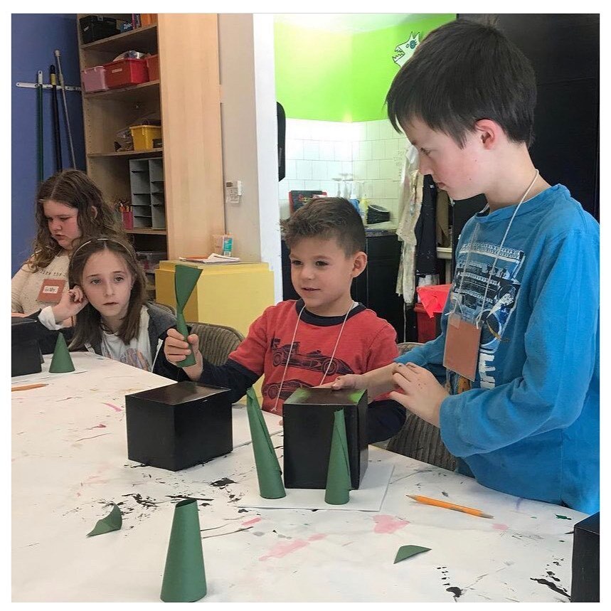 Bad Dog Arts Summer Camps фото 1