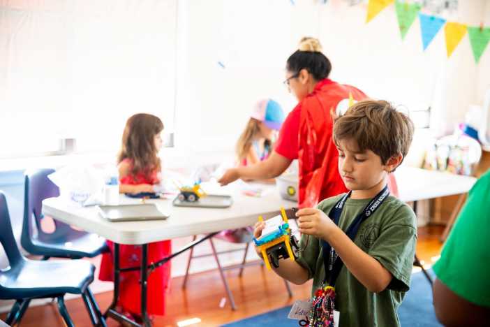 Blakely Hall-Destinaton Science