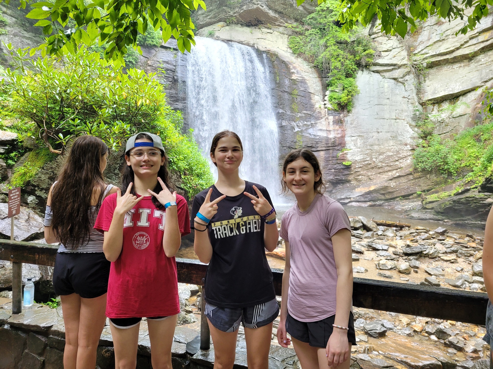 Camp John J. Barnhard фото 1