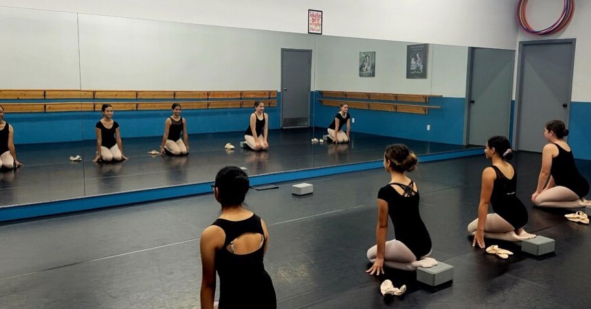 Acro Gravity Academy Summer Camp фото 1