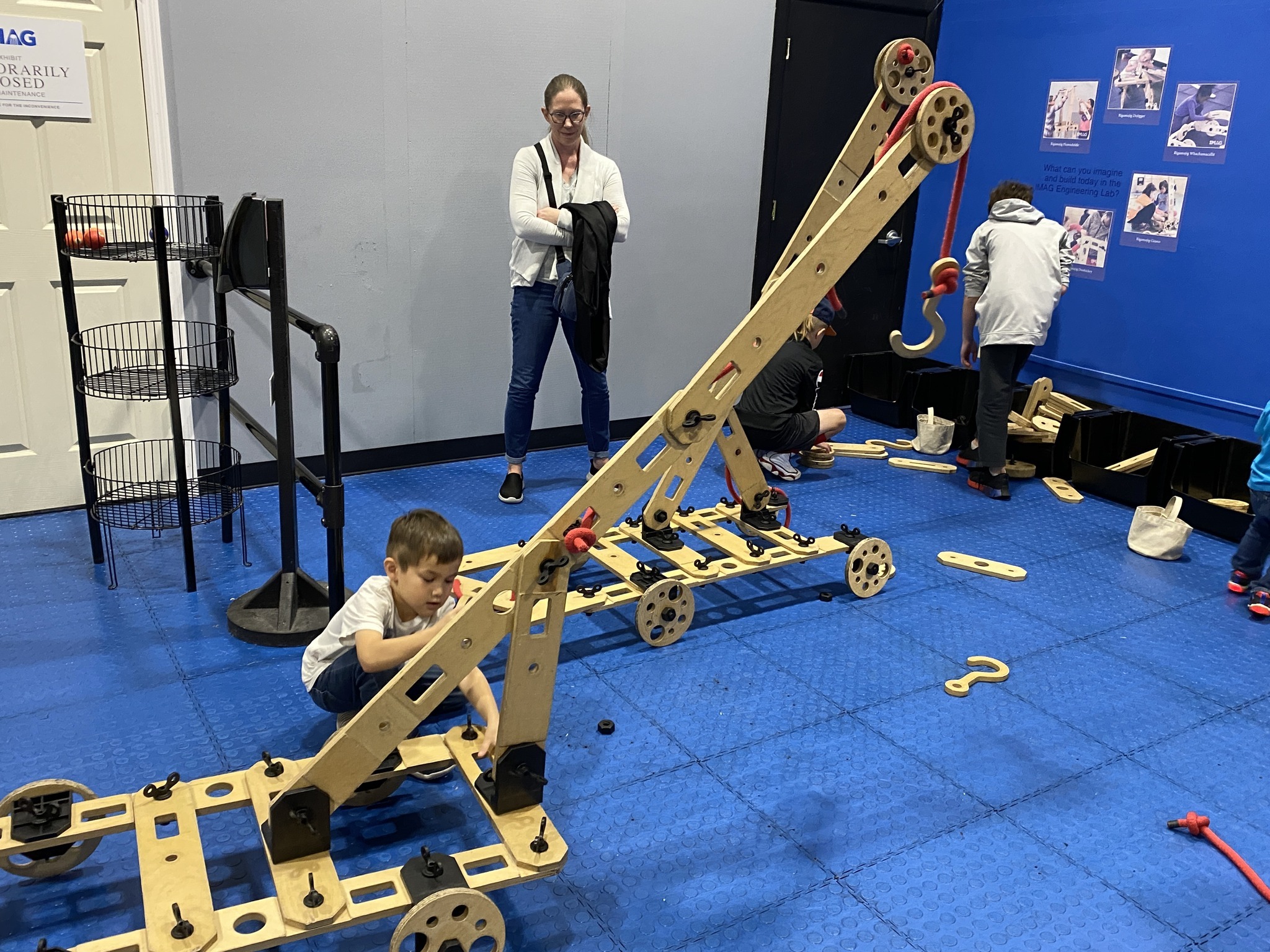 Imaginarium Science Center Camp