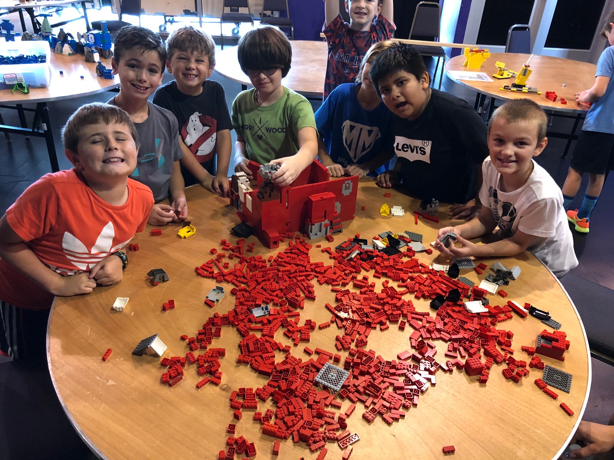 Greatest Camp On Earth фото 1