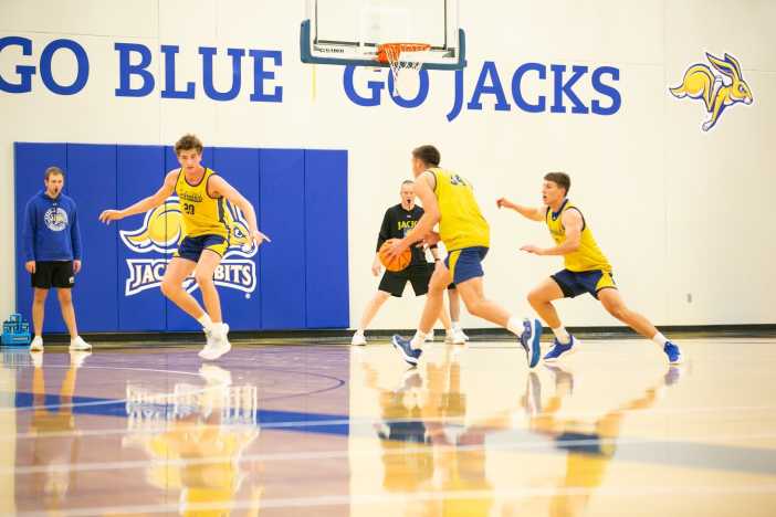 Jackrabbit Mens Basketball Camps