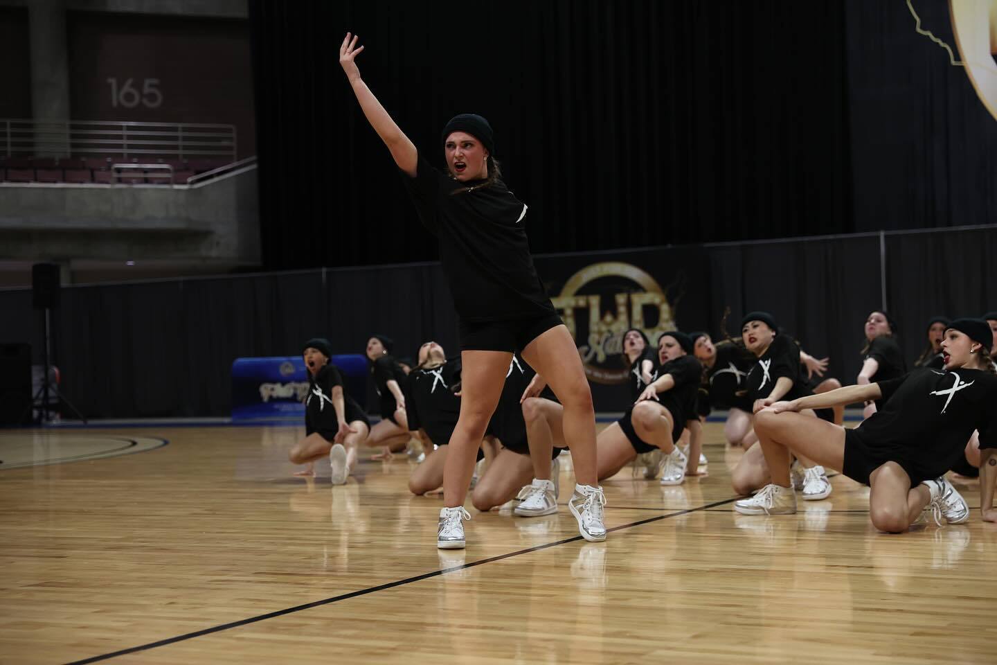 American Gold Gymnastics фото 1