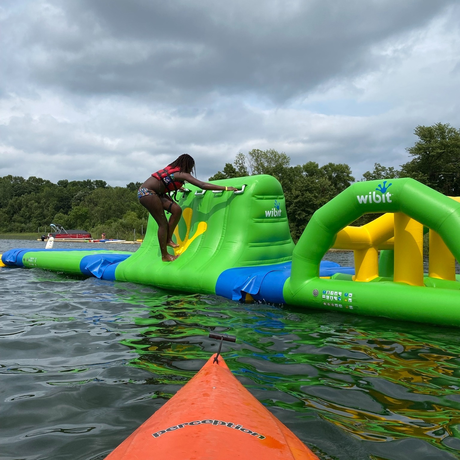 Camp Thunderbird For Girls фото 1