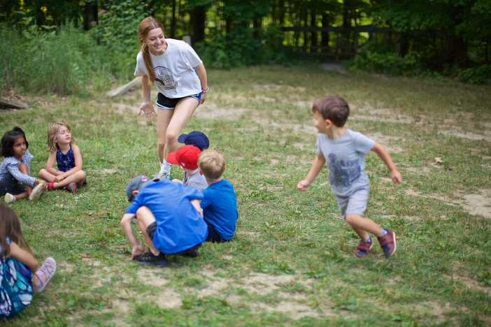 Nature Center At Shaker Lakes Outdoor Adventure Camp