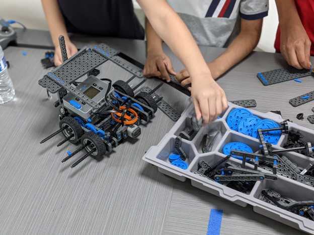 STEM and Coding Camps for Kids