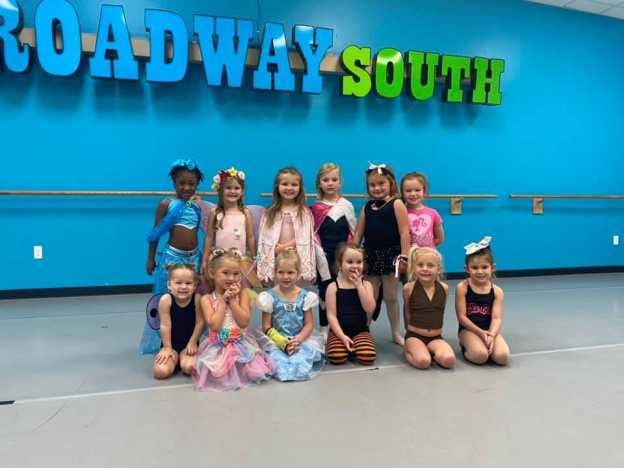 Summer at Broadway South Dance