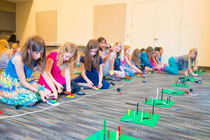 Summer Camp - Design & Play Arcade Game