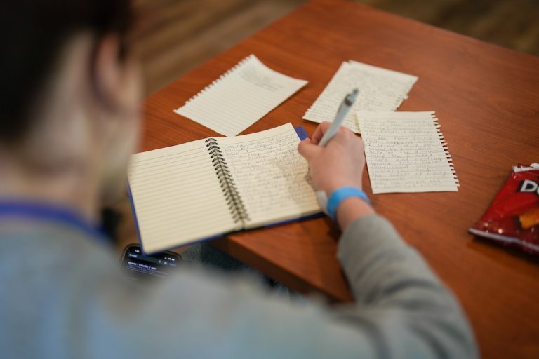 UNC Asheville Pre-College Program: Great Smokies Young Writers Workshop Sensory Writing & The Poetʼs Toolbox фото 1