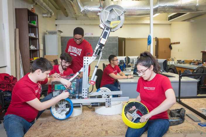 University Of Arkansas Pre-College Summer: Engineering Summer Academy