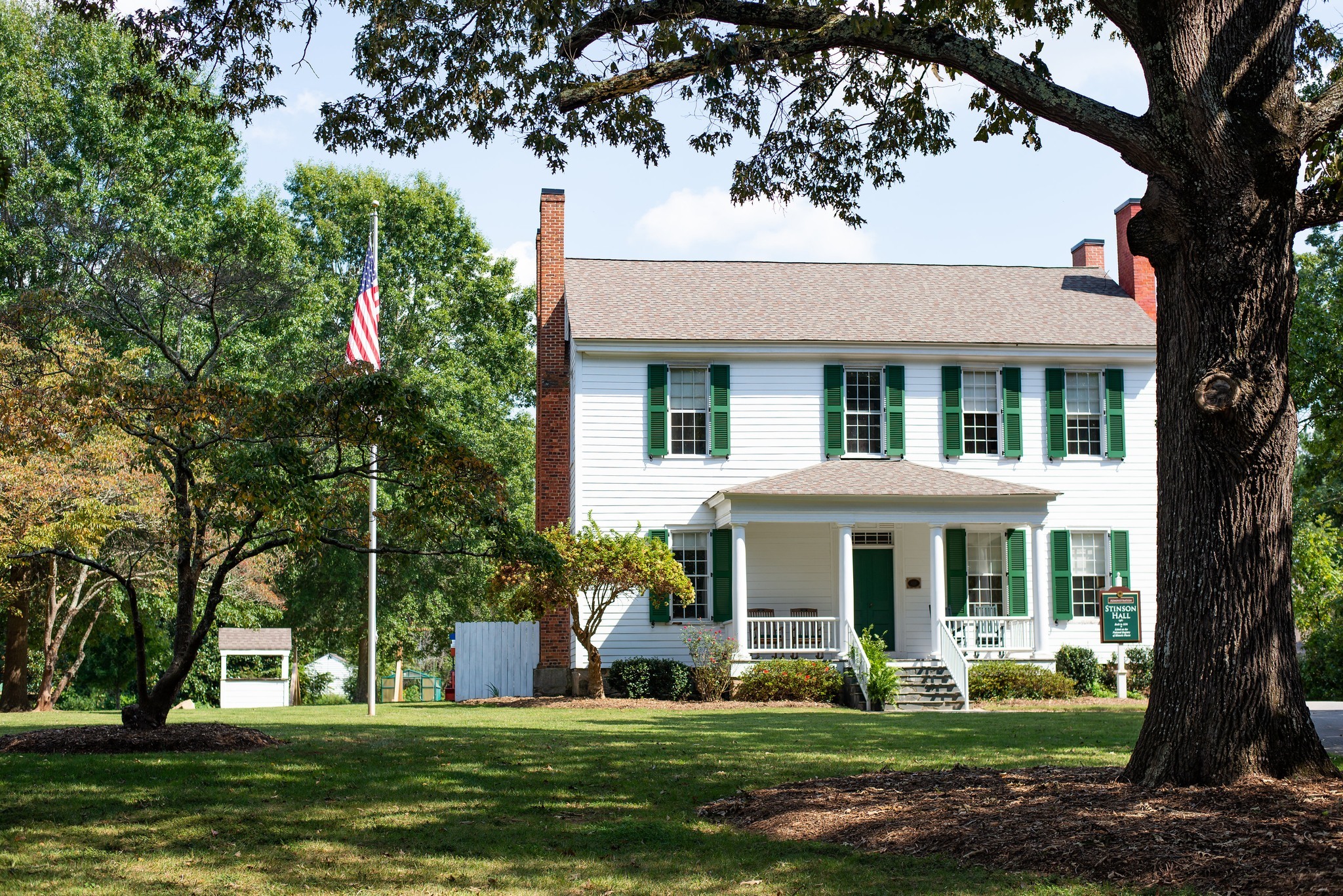 Woodlawn School