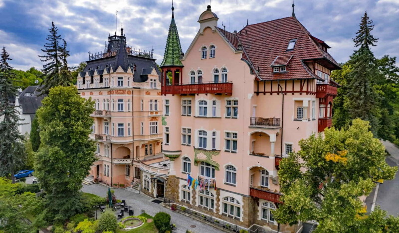 Villa Smetana Spa Hotel