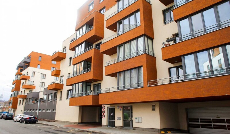 Luxury Riverside by REFA Group