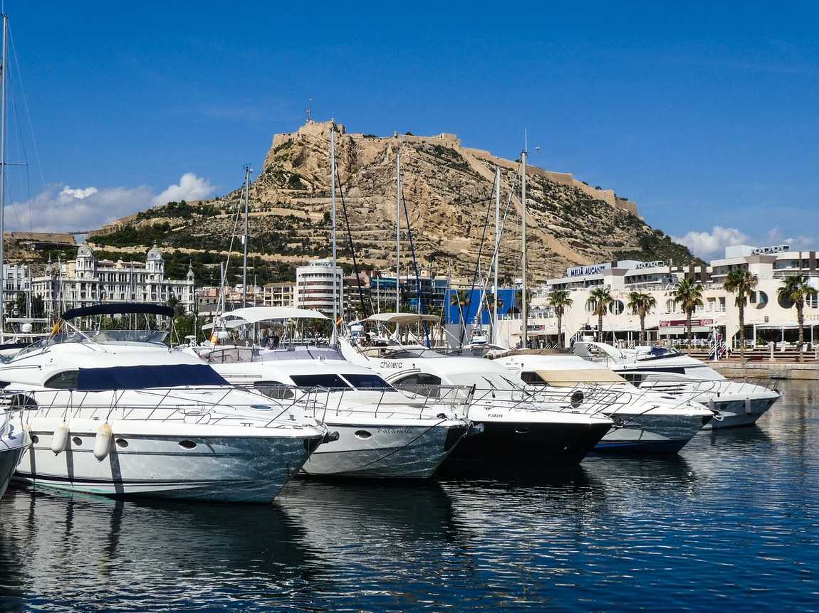is alicante worth a visit? discover the convincing reasons why it is photo 3