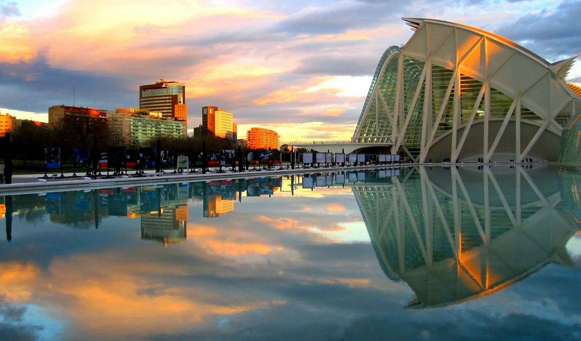 valencia in october photo 1