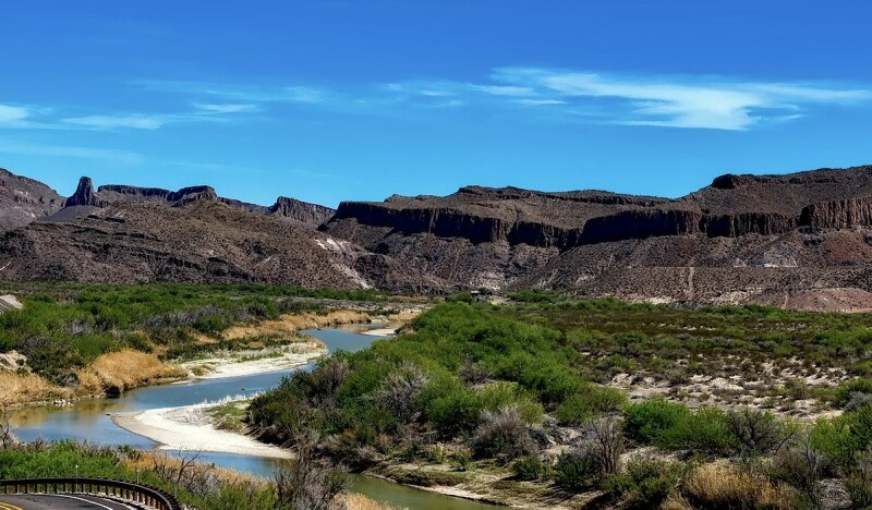 <span class=kid-textflex>Texas</span>