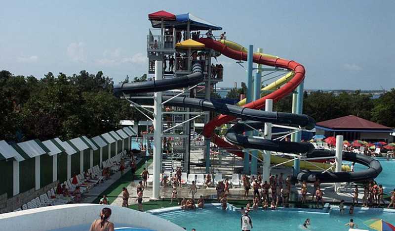 Аквапарк Дельфин в Геленджике