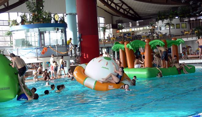 Аквапарк Rebstockbad (ЗАКРЫТ) фото 1