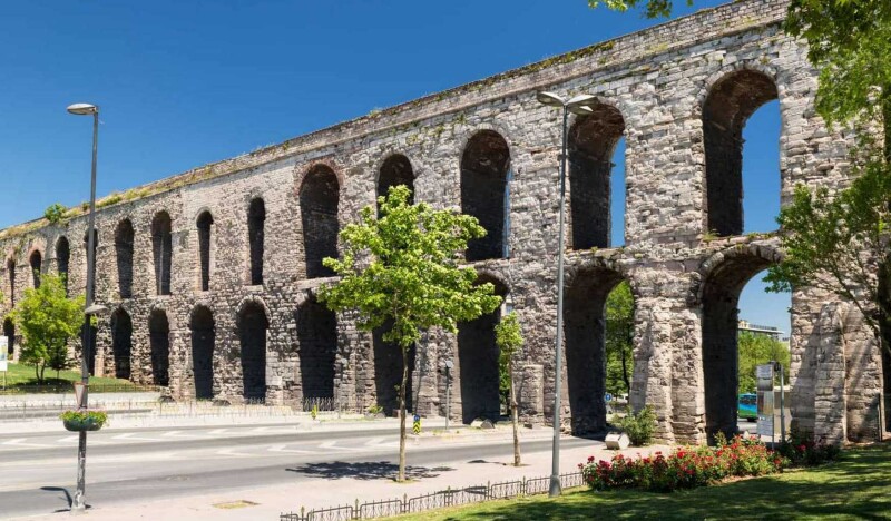 Акведук Валента