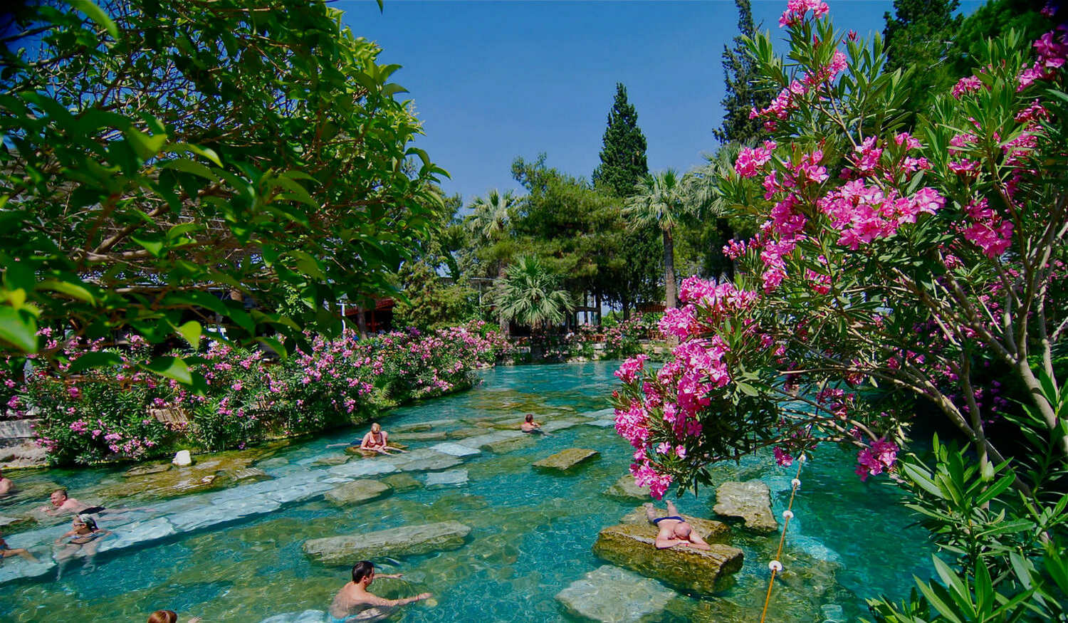 Бассейн Клеопатры в Памуккале фото 1