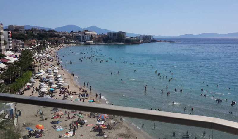 Дамский Пляж (Ladies Beach)