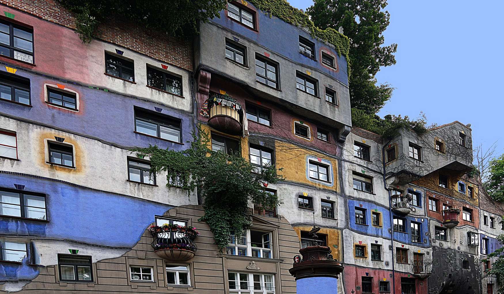 Hundertwasser House photo 1