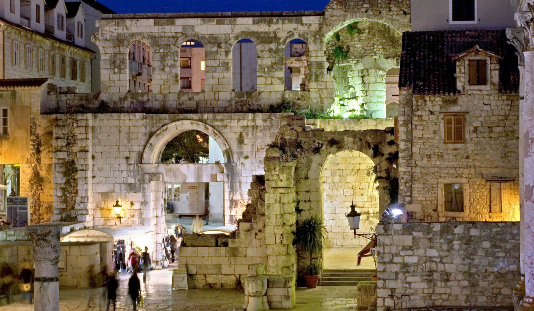 Дворец Диоклетиана фото 1