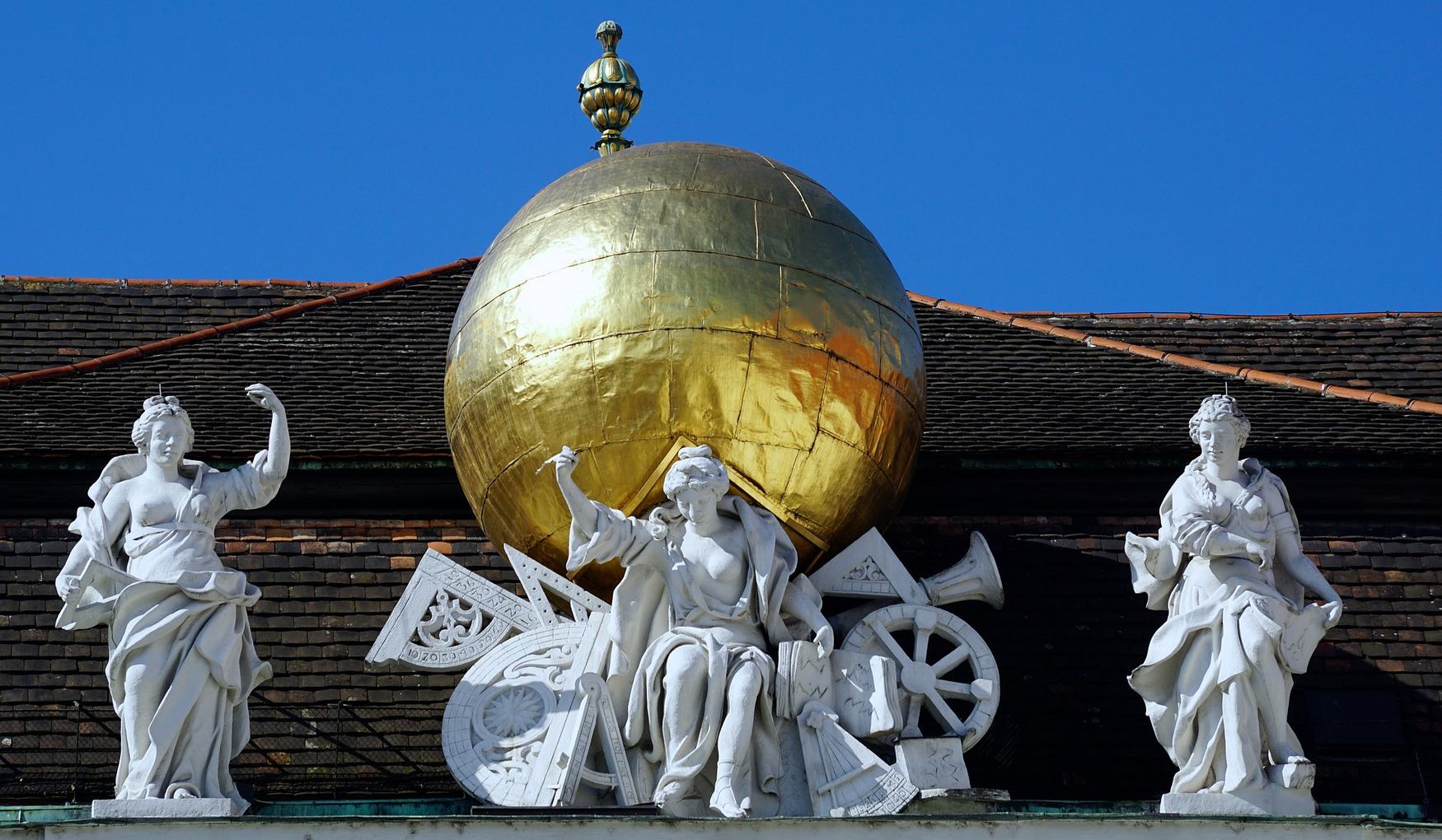 Hofburg Palace in Innsbruck photo 1