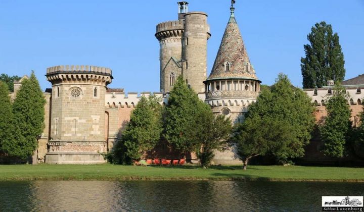 замок лаксенбург фото 1