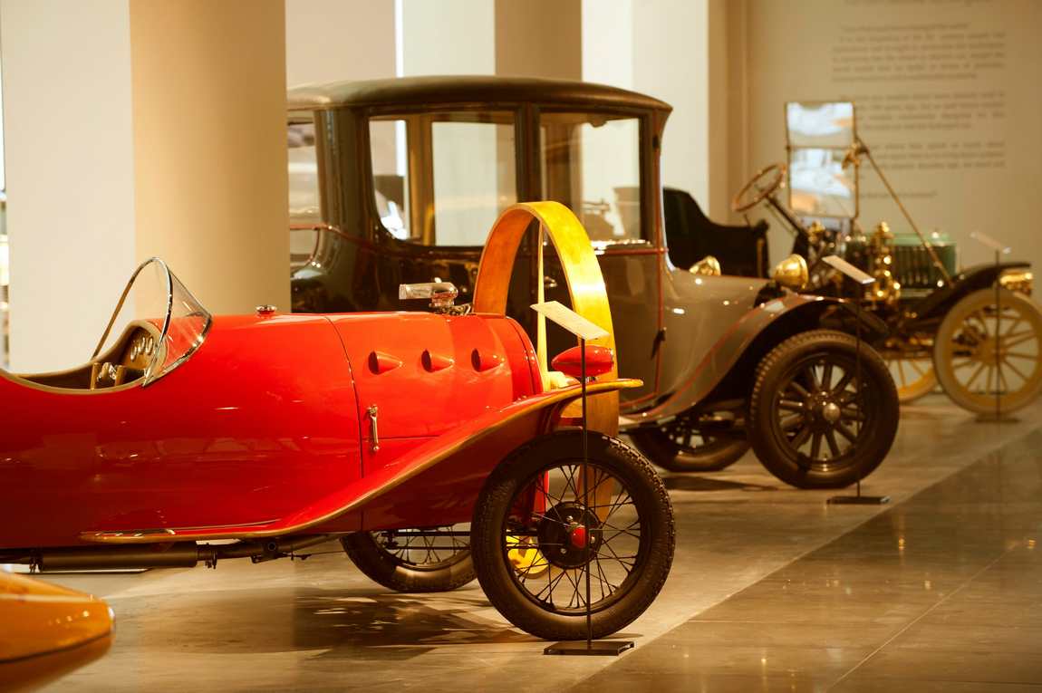 malaga car museum photo 3