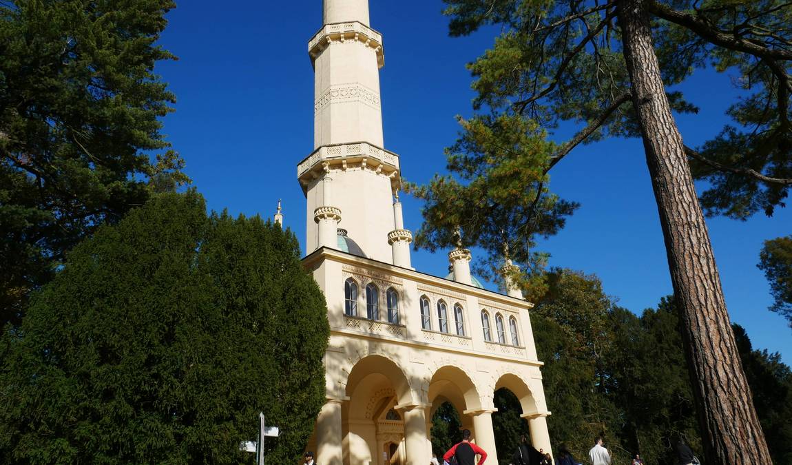 замок леднице  фото 5