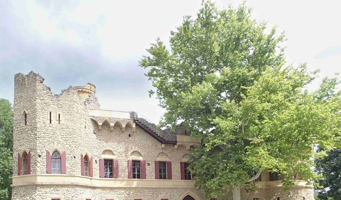 замок леднице  фото 6