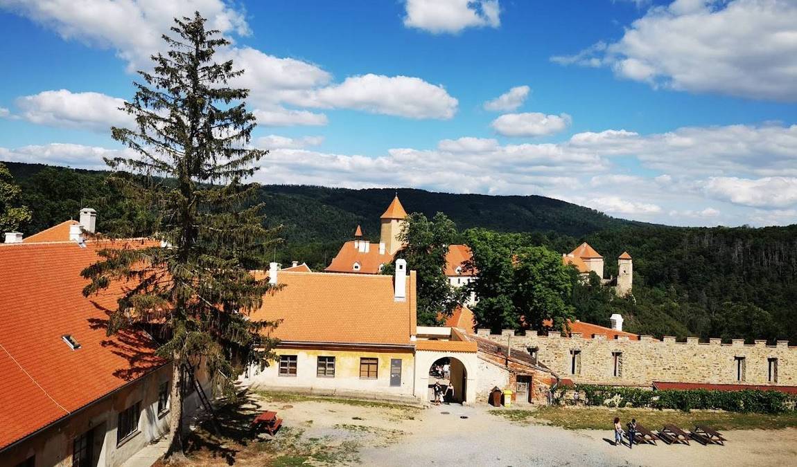 замок вевержи фото 1