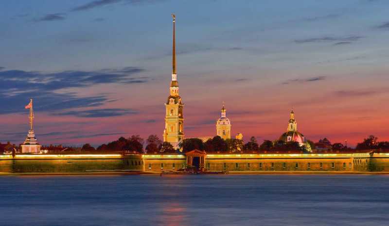 Петропавловская Крепость в Санкт-Петербурге
