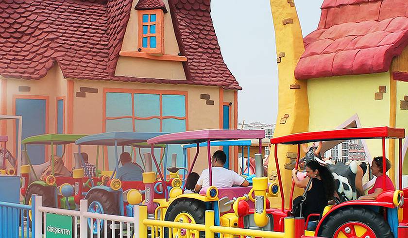 Парк Динозавров Jurassic Land (ЗАКРЫТ) фото 1