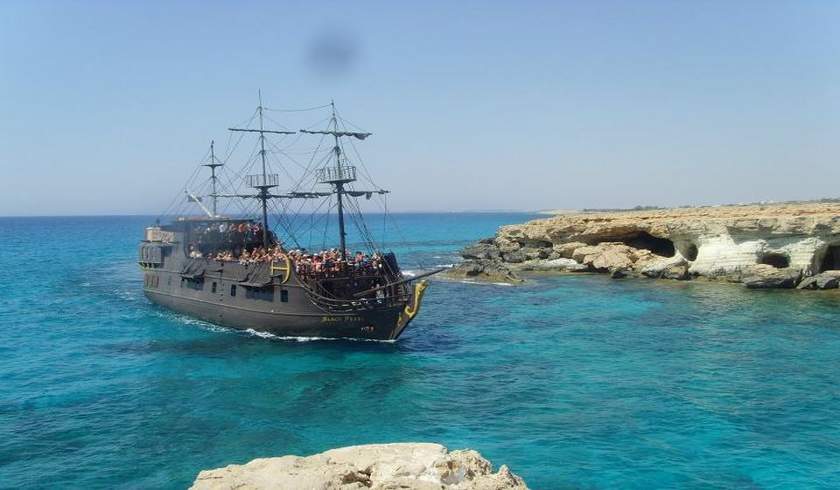 Пиратский Корабль Черная Жемчужина фото 1