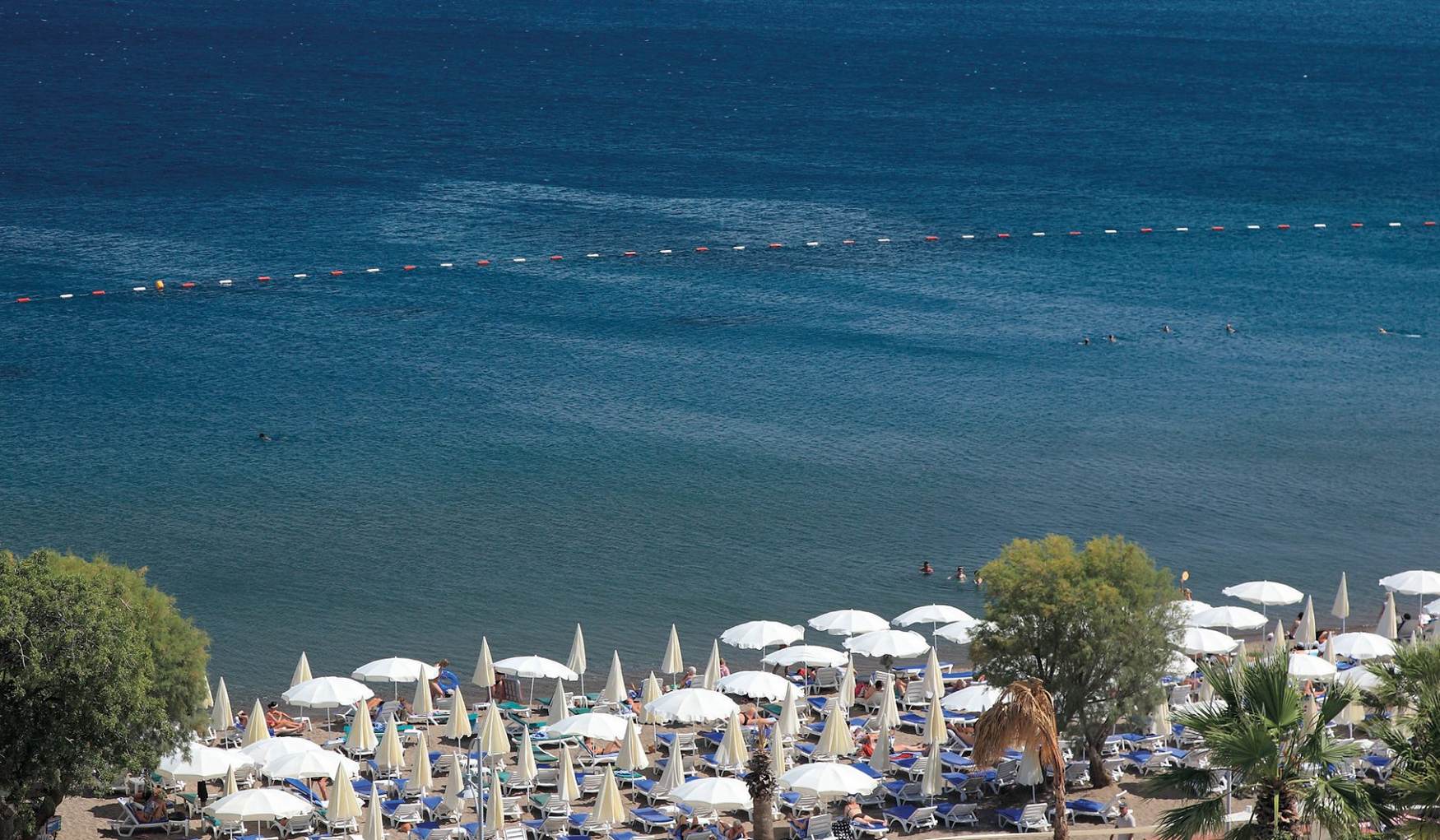 Пляж Яхши фото 1