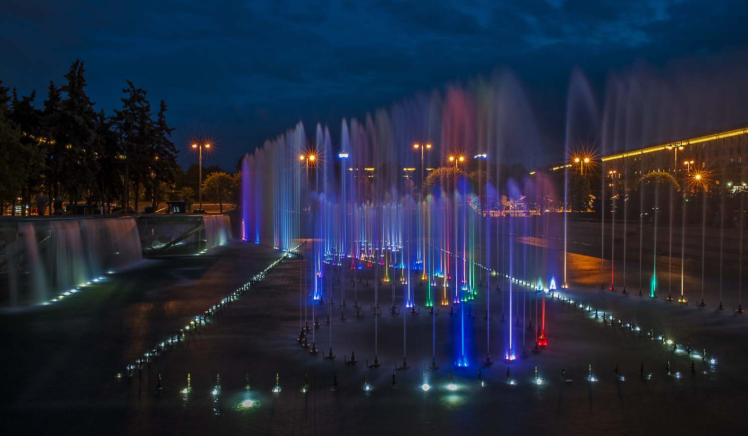 Поющие Фонтаны Санкт-Петербурга фото 1