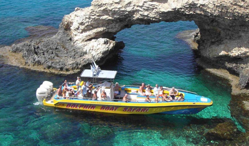 Сафари Dolphin Boat