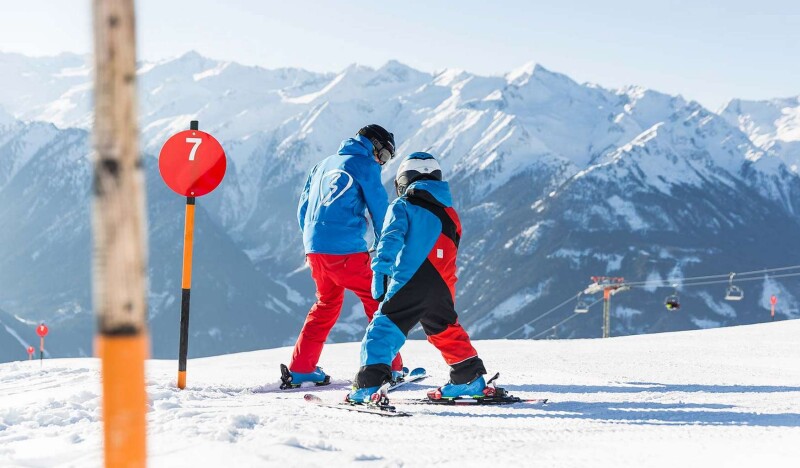 Лыжная Школа Neukirchen – Bramberg