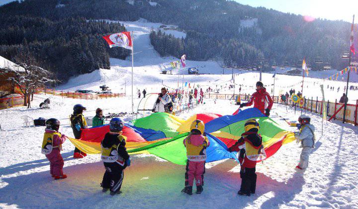 The Reds Ski School photo 1