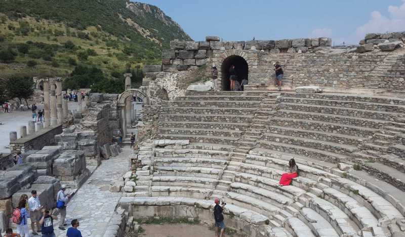 Театр в Эфесе